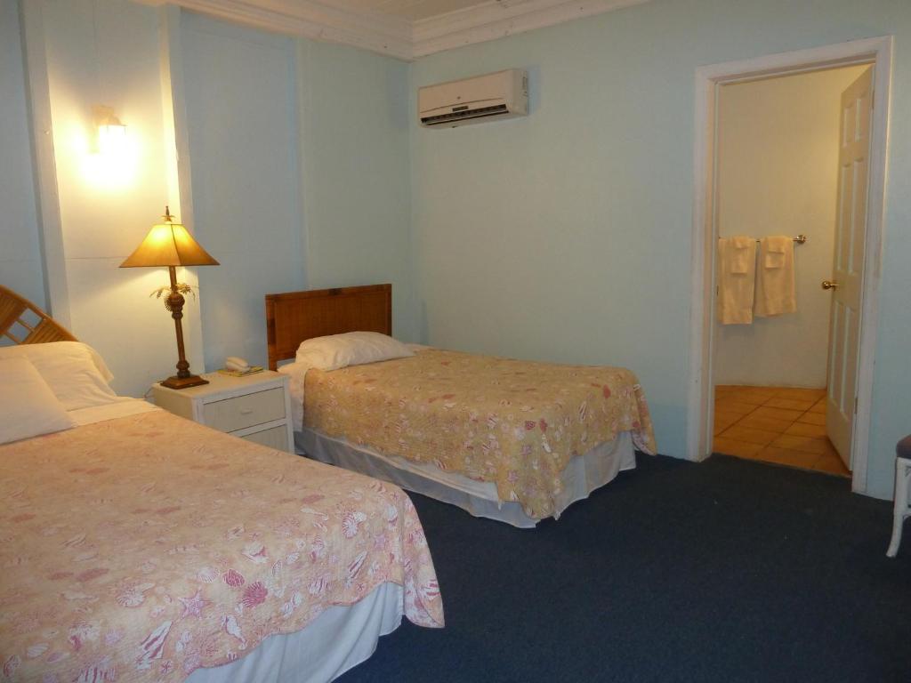 Galleon House Hotel Charlotte Amalie Room photo